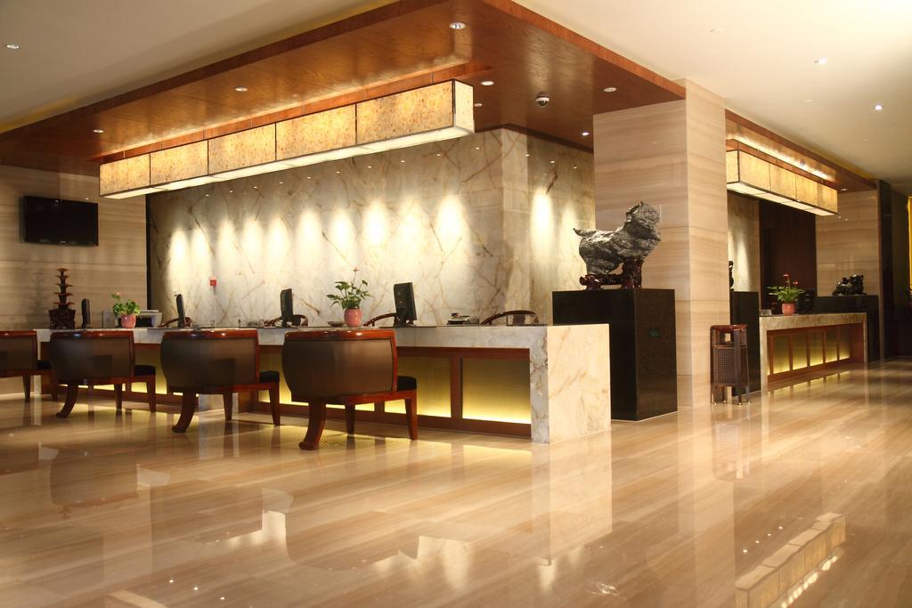 Gloria Grand Hotel Wuxi وكسي المظهر الخارجي الصورة